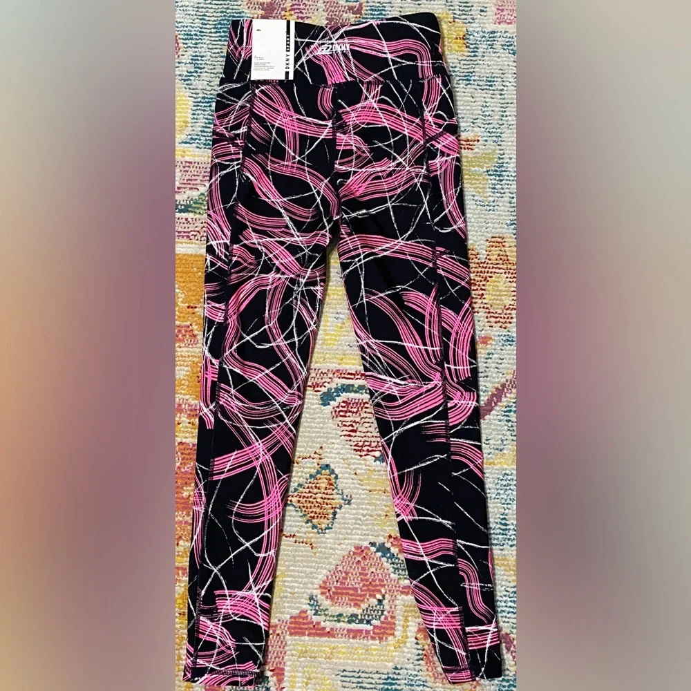 NWT DKNY Electric Shock Print High Waist Legging. - Picture 5 of 9
